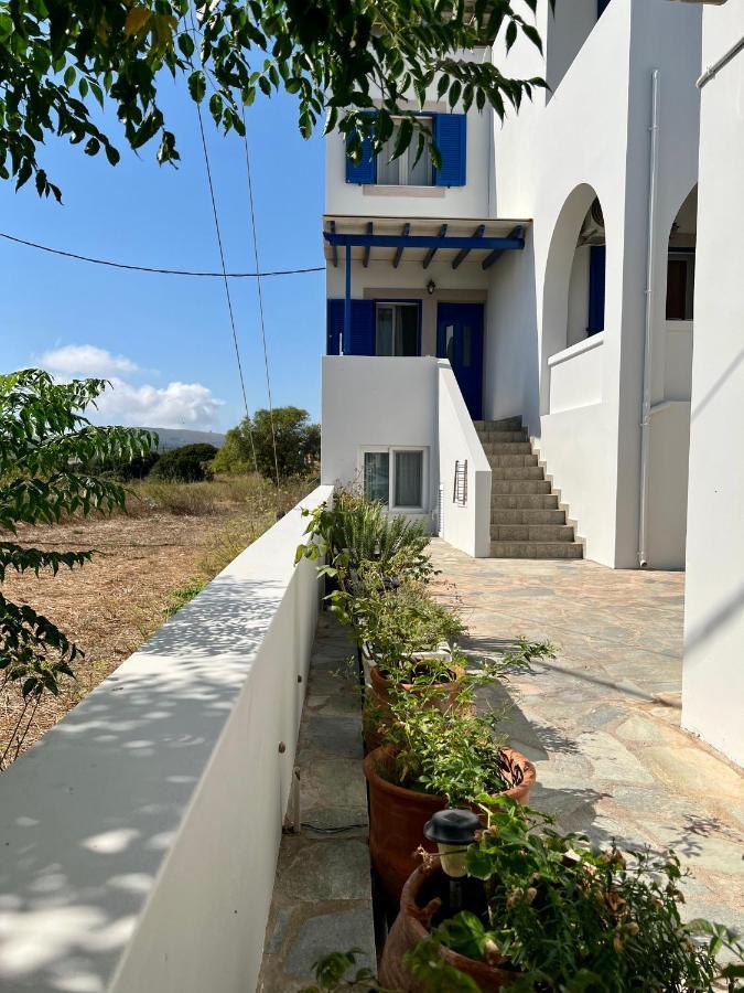 Athina Rooms Karvounades Exterior photo