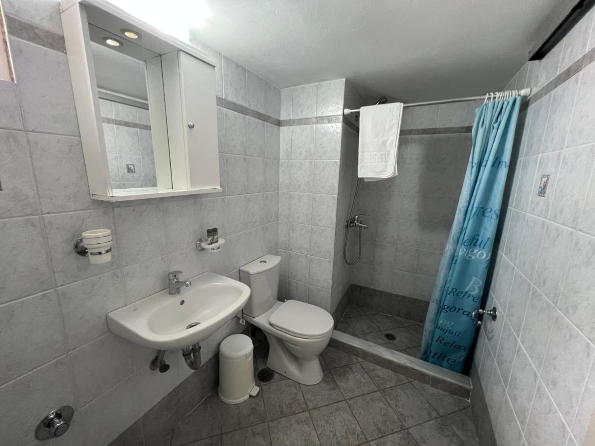 Athina Rooms Karvounades Exterior photo