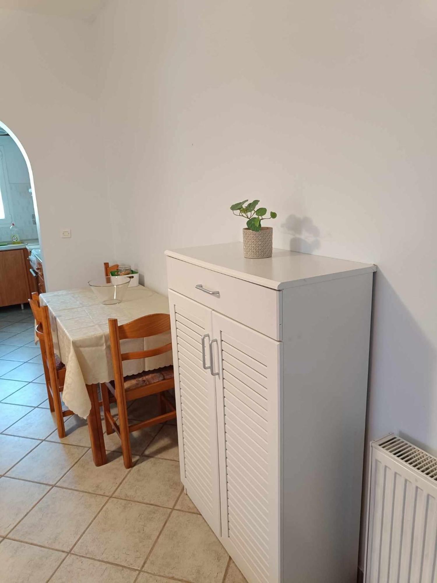 Athina Rooms Karvounades Exterior photo