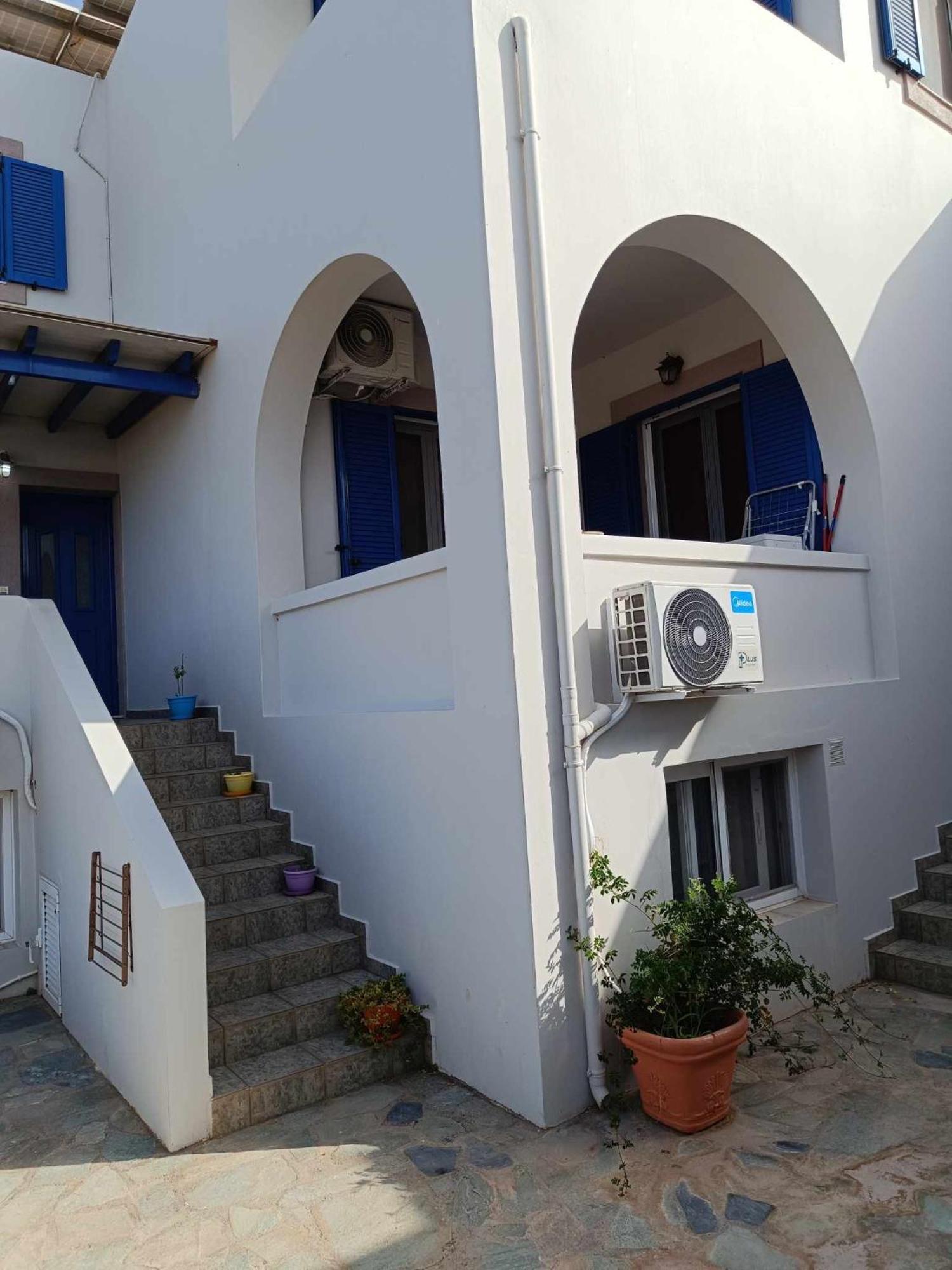 Athina Rooms Karvounades Exterior photo